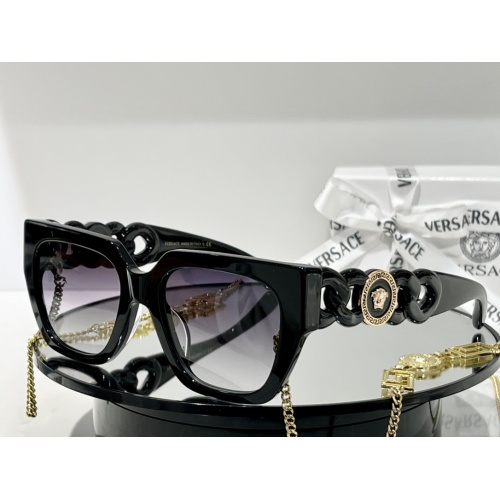 $72.00 USD Versace AAA Quality Sunglasses #1008852
