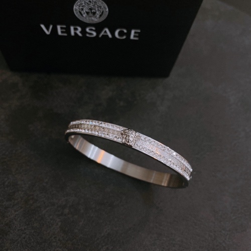Replica Versace Bracelet #1009986 $42.00 USD for Wholesale