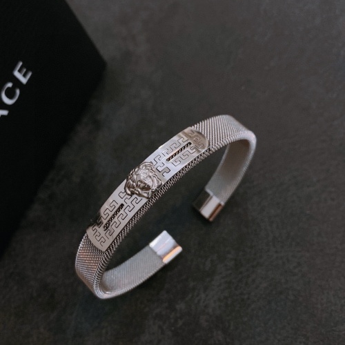 Versace Bracelet #1009987