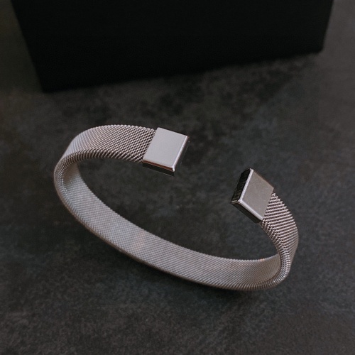 Replica Versace Bracelet #1009987 $42.00 USD for Wholesale