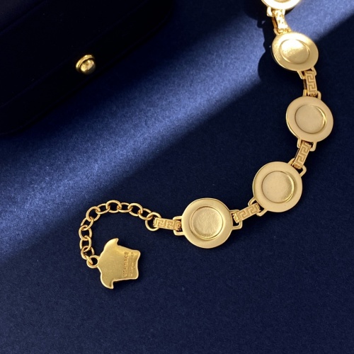 Replica Versace Bracelet #1010732 $36.00 USD for Wholesale
