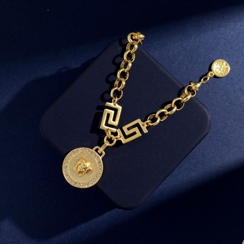 Replica Versace Bracelet #1010733 $34.00 USD for Wholesale