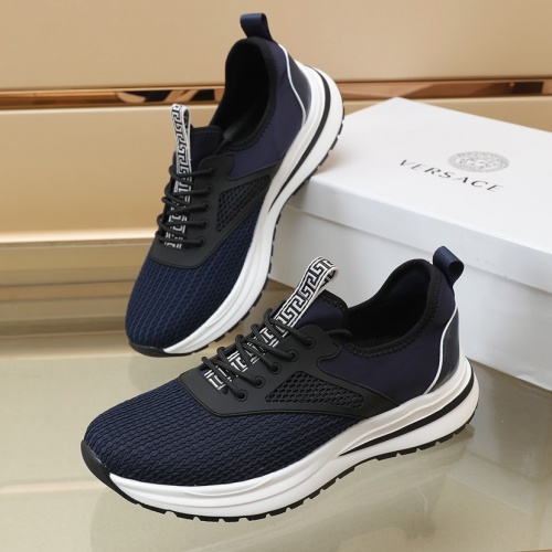 Versace Casual Shoes For Men #1010810