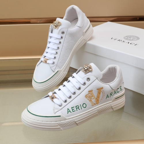 $85.00 USD Versace Casual Shoes For Men #1010814