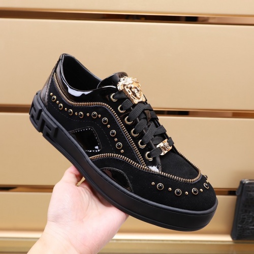 Replica Versace Casual Shoes For Men #1010916 $92.00 USD for Wholesale