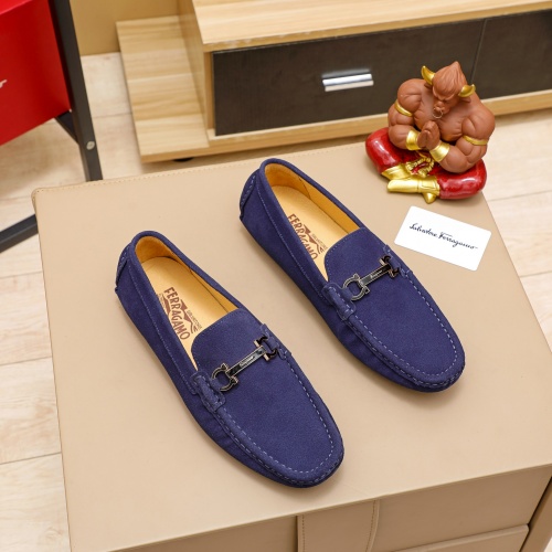 Salvatore Ferragamo Leather Shoes For Men #1011048