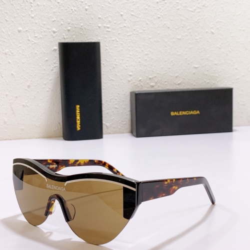 $52.00 USD Balenciaga AAA Quality Sunglasses #1011065