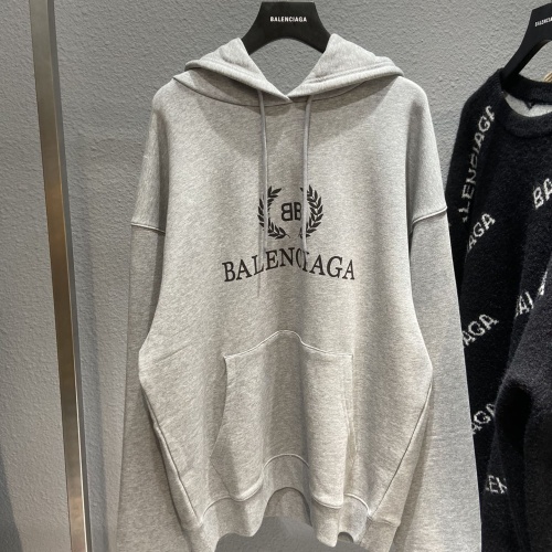 Balenciaga Hoodies Long Sleeved For Unisex #1012050