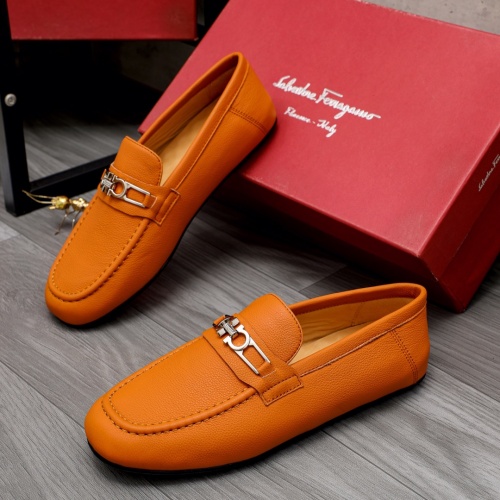 Salvatore Ferragamo Leather Shoes For Men #1012092