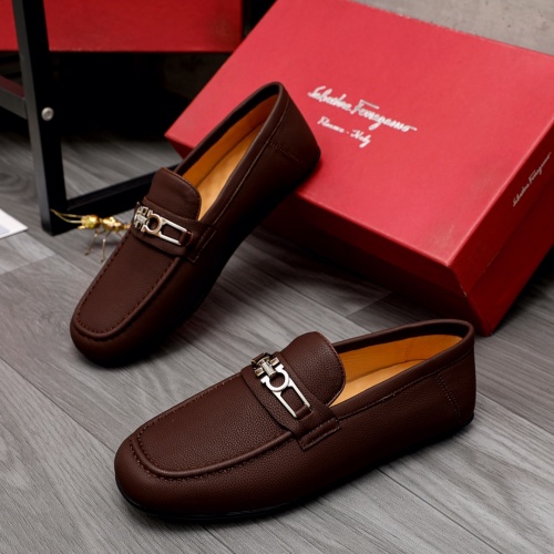 Salvatore Ferragamo Leather Shoes For Men #1012093