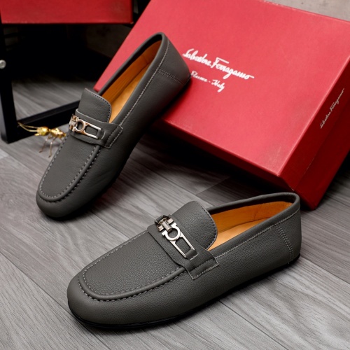 Salvatore Ferragamo Leather Shoes For Men #1012094