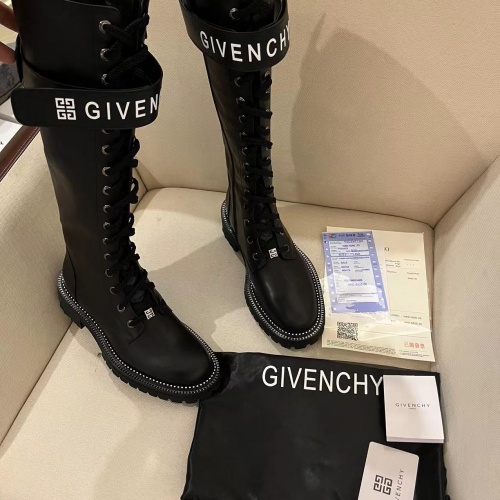 Givenchy Boots For Women #1012414