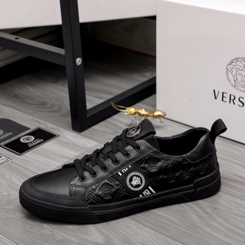 Replica Versace Casual Shoes For Men #1012646 $72.00 USD for Wholesale