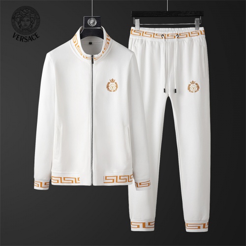 $85.00 USD Versace Tracksuits Long Sleeved For Men #1012874