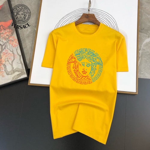 Versace T-Shirts Short Sleeved For Unisex #1012911 $25.00 USD, Wholesale Replica Versace T-Shirts