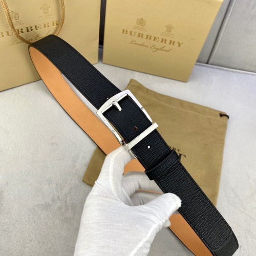 Burberry AAA Quality Belts For Men #1012925