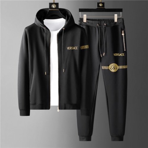 Versace Tracksuits Long Sleeved For Men #1014021