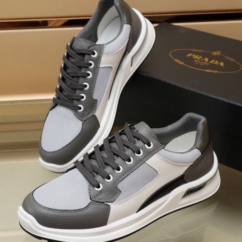 Prada Casual Shoes For Men #1014082
