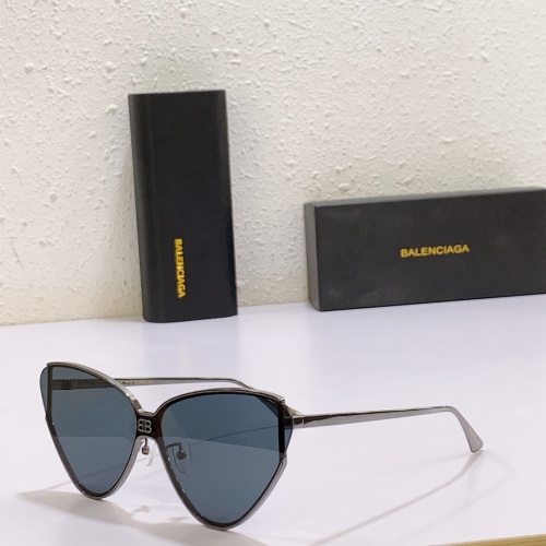Balenciaga AAA Quality Sunglasses #1014756
