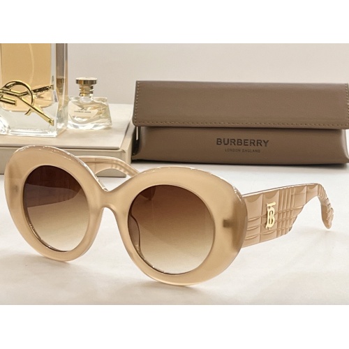 Burberry AAA Quality Sunglasses #1014788