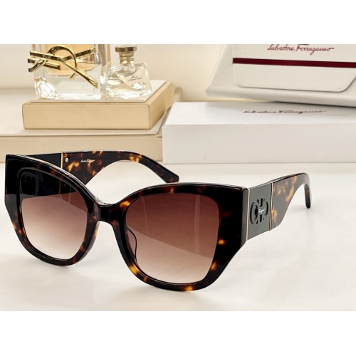 Salvatore Ferragamo AAA Quality Sunglasses #1015028
