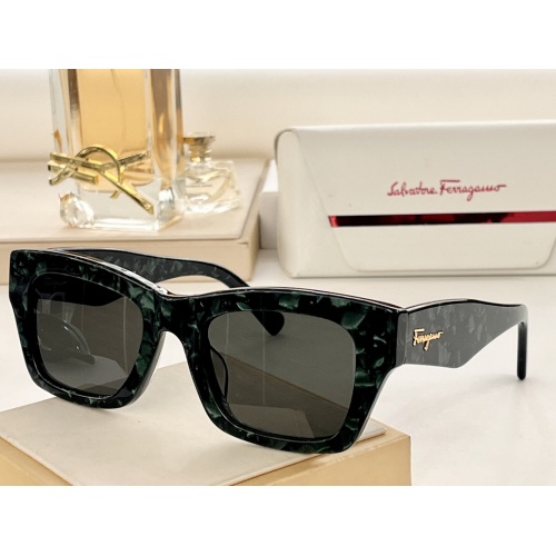 Salvatore Ferragamo AAA Quality Sunglasses #1015035
