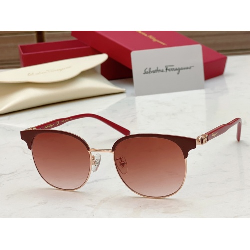 Salvatore Ferragamo AAA Quality Sunglasses #1015038