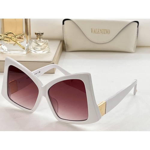 Valentino AAA Quality Sunglasses #1015443