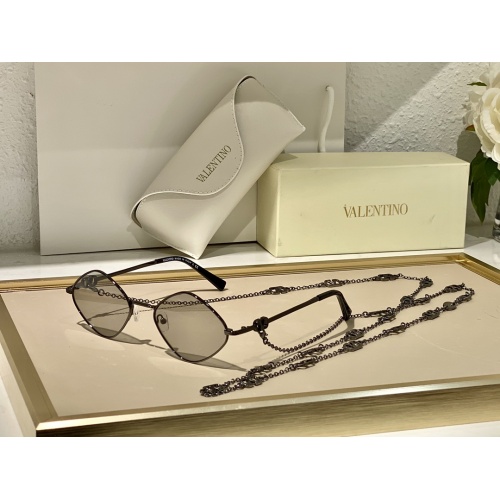 Valentino AAA Quality Sunglasses #1015453