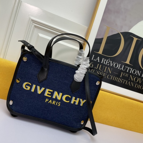 Givenchy AAA Quality Handbags For Women #1015895