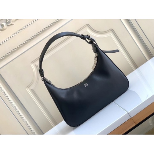 Replica Givenchy AAA Quality Handbags For Women #1015902 $202.00 USD for Wholesale