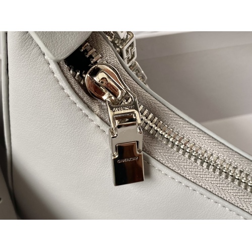 Replica Givenchy AAA Quality Handbags For Women #1015904 $172.00 USD for Wholesale