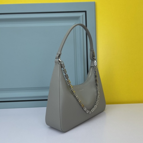 Replica Givenchy AAA Quality Handbags For Women #1016050 $92.00 USD for Wholesale
