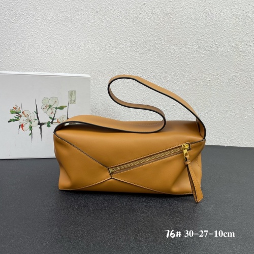 Replica LOEWE AAA Quality Messenger Bags For Women #1016068 $98.00 USD for Wholesale