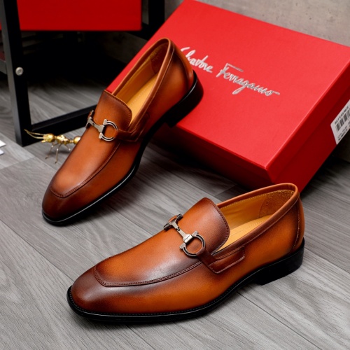 Salvatore Ferragamo Leather Shoes For Men #1016350