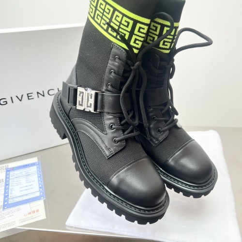 Givenchy Boots For Women #1016654