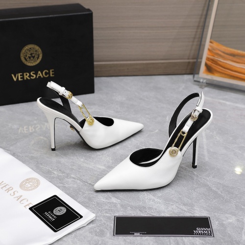 Versace Sandal For Women #1016715