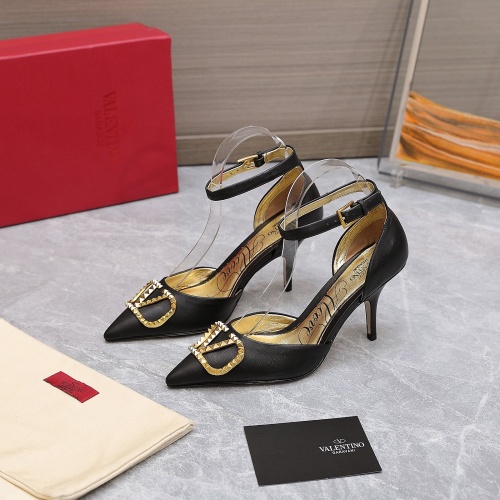 Valentino Sandal For Women #1016721 $108.00 USD, Wholesale Replica Valentino Sandal