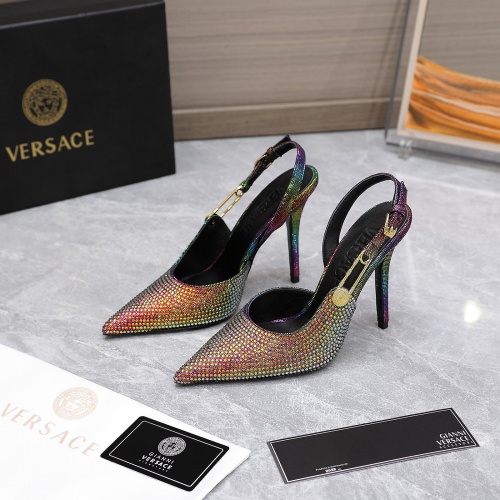 Versace Sandal For Women #1016740