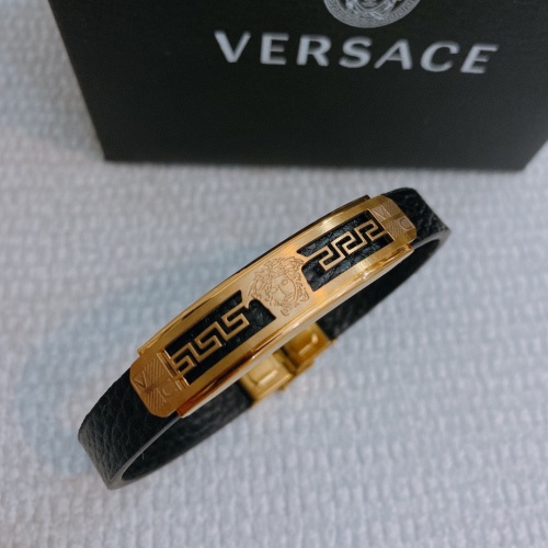 Versace Bracelet #1018441 $40.00 USD, Wholesale Replica Versace Bracelets