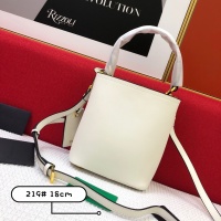 $92.00 USD Prada AAA Quality Messeger Bags For Women #1006415