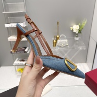 $100.00 USD Valentino Sandal For Women #1006592