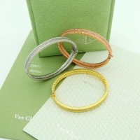 $36.00 USD Van Cleef & Arpels Bracelet For Women #1006732