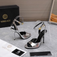 $108.00 USD Versace Sandal For Women #1007377