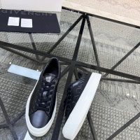 $72.00 USD Givenchy Casual Shoes For Men #1007685