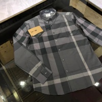 $64.00 USD Burberry Shirts Long Sleeved For Men #1009097