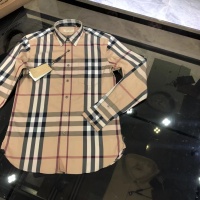 $64.00 USD Burberry Shirts Long Sleeved For Men #1009118
