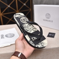$40.00 USD Versace Slippers For Men #1009763