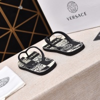 $40.00 USD Versace Slippers For Men #1009763