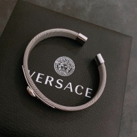 $42.00 USD Versace Bracelet #1009987
